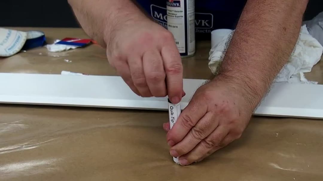 TOUCH UP KIT USING QUIK TIP MARKER