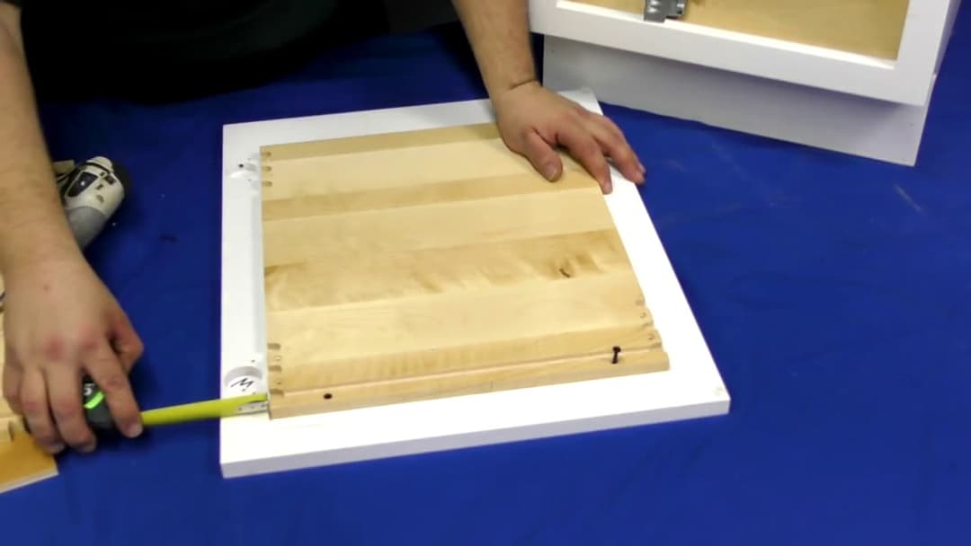 WASTE BASKET ASSEMBLY